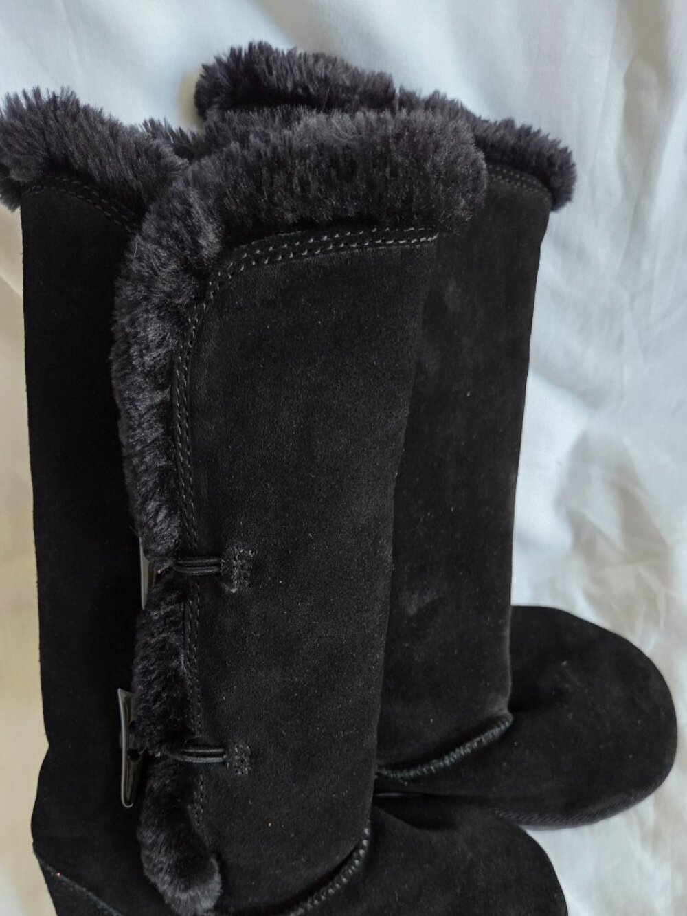 EUC WOMENS BOOTS SIZE 8